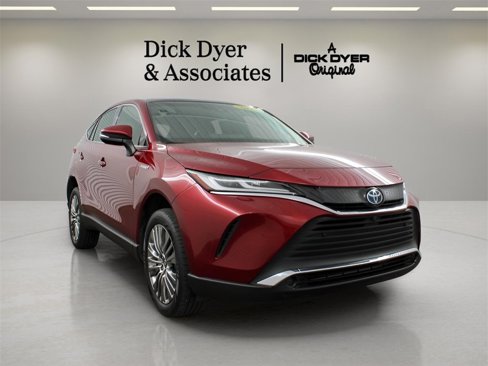 Used 2021 Toyota Venza XLE image 9