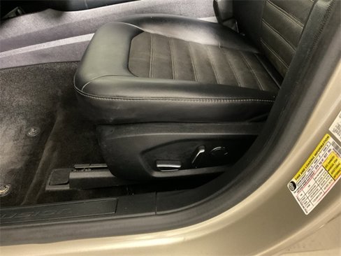 Used 2018 Ford Fusion SE w/ Equipment Group 201A image 20