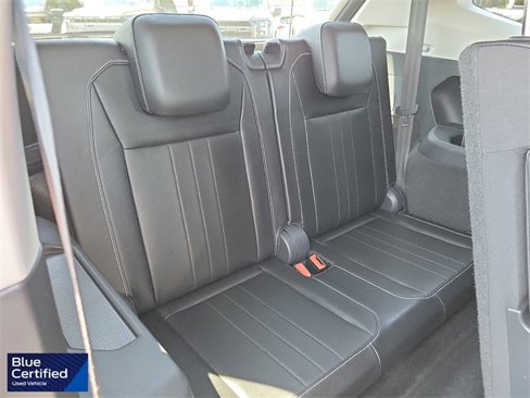 Used 2024 Volkswagen Tiguan SE image 21