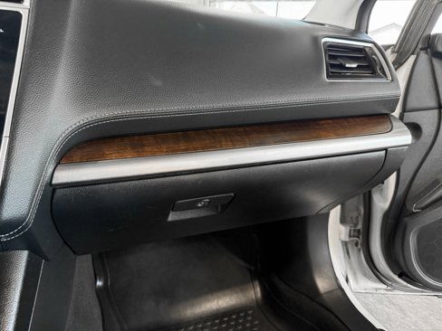 Used 2018 Subaru Outback 2.5i Limited image 29