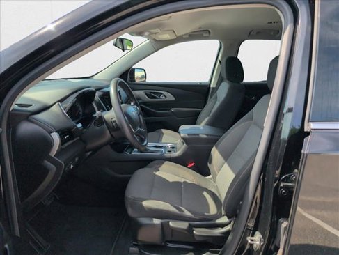 Used 2020 Chevrolet Traverse LS image 15