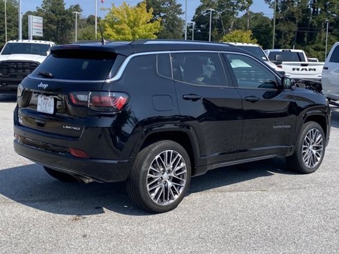 Certified 2022 Jeep Compass Limited w/ Elite Group image 4