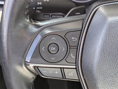Used 2024 Toyota Camry SE image 18