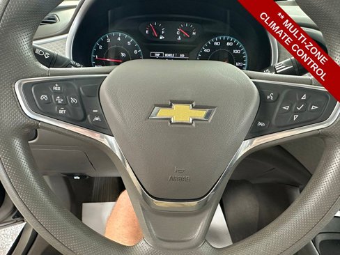 Used 2022 Chevrolet Malibu LT image 17