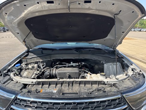 Used 2023 Ford Explorer XLT w/ Equipment Group 202A image 38