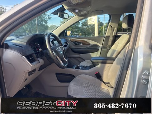 Used 2018 GMC Terrain SLE w/ Driver Convenience Package image 22