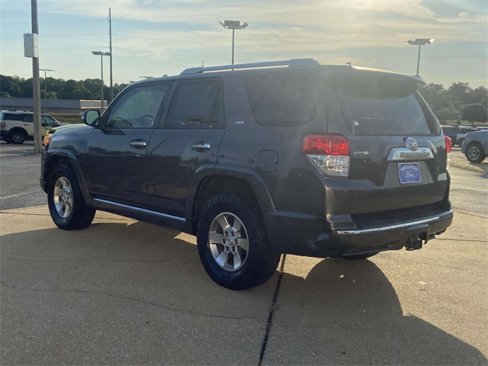 Used 2011 Toyota 4Runner SR5 image 4