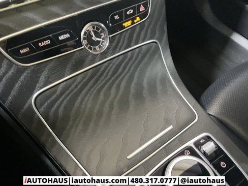 Used 2019 Mercedes-Benz C 300 Sedan image 32