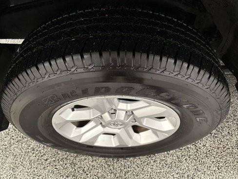 Used 2019 Toyota 4Runner SR5 Premium image 19