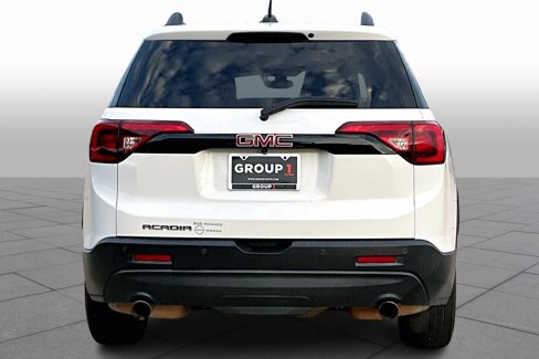 Used 2019 GMC Acadia SLT w/ Black Edition image 4