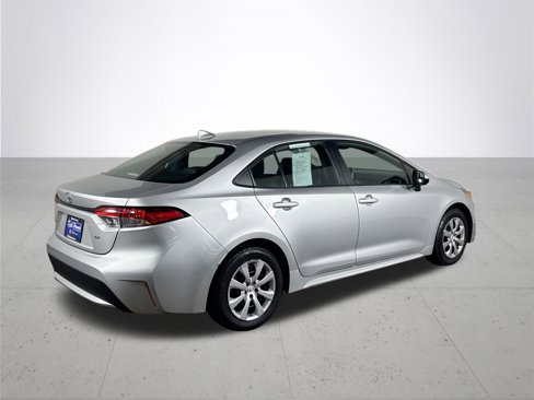 Used 2020 Toyota Corolla LE image 6