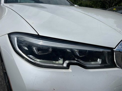 Used 2021 BMW 330e w/ Premium Package image 9
