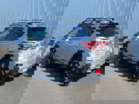 Certified 2023 Subaru Crosstrek 2.0i Premium image 4