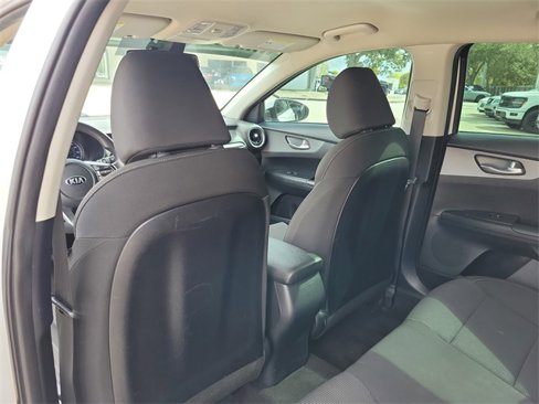 Used 2019 Kia Forte LXS image 10