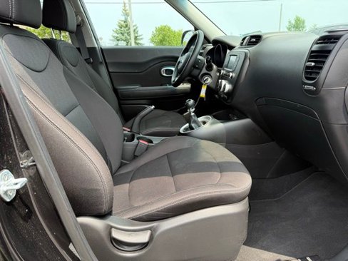 Used 2019 Kia Soul image 23
