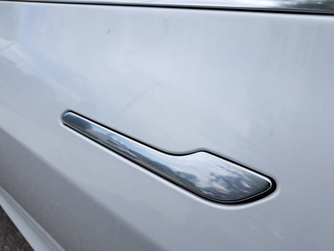 Used 2020 Tesla Model 3 Long Range image 8