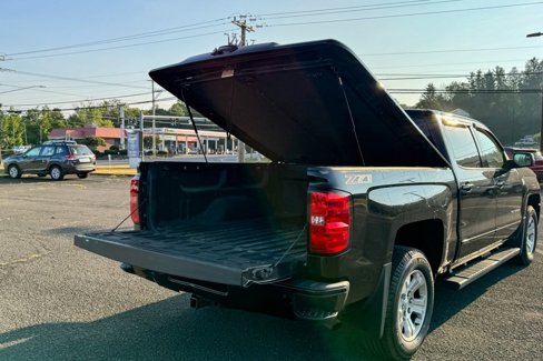Used 2018 Chevrolet Silverado 1500 LT w/ All Star Edition image 11