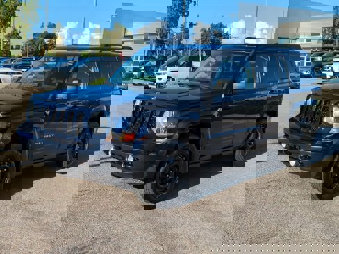 Used 2014 Jeep Patriot Latitude image 4