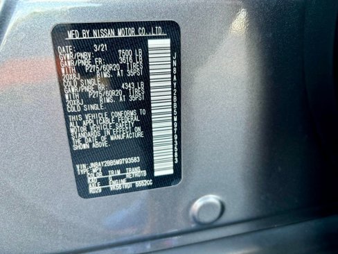 Used 2021 Nissan Armada SL w/ Captain's Chairs Package image 12