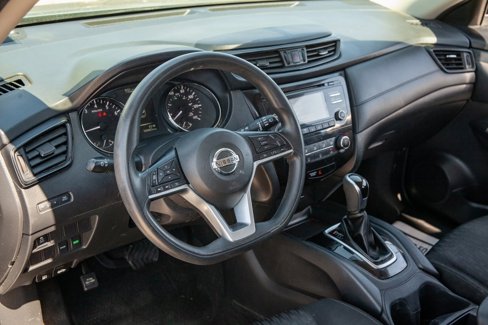 Used 2017 Nissan Rogue S image 10