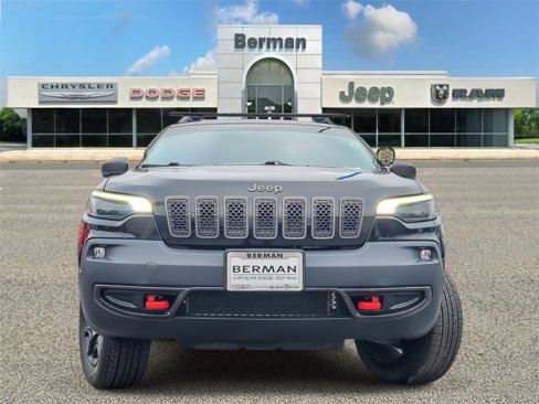 Used 2019 Jeep Cherokee Trailhawk w/ Comfort/Convenience Group image 5