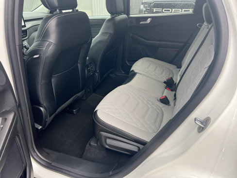 Used 2023 Ford Escape SE image 20