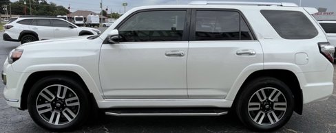 Used 2020 Toyota 4Runner Limited image 5