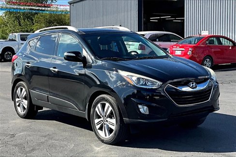 Used 2014 Hyundai Tucson Limited w/ Technology Package 02 image 1