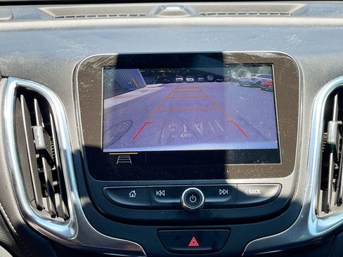 Used 2021 Chevrolet Equinox Premier image 8