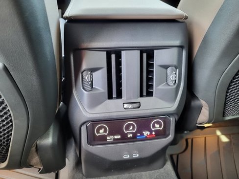 New 2025 BMW X3 xDrive30i w/ Premium Package image 18