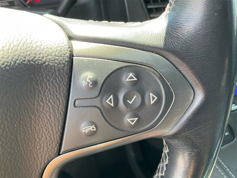 Used 2018 Chevrolet Suburban LT image 32