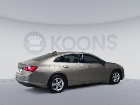 Used 2023 Chevrolet Malibu LS image 11