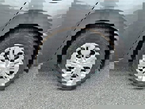 New 2025 Nissan Versa S w/ Trunk Package image 4