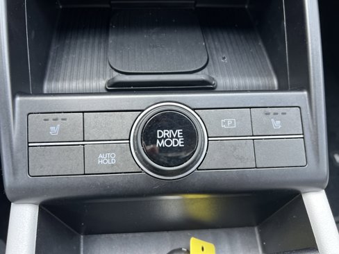 Used 2024 Hyundai Kona SEL w/ Convenience Package image 19