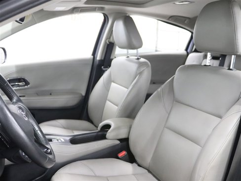 Used 2017 Honda HR-V EX-L image 8
