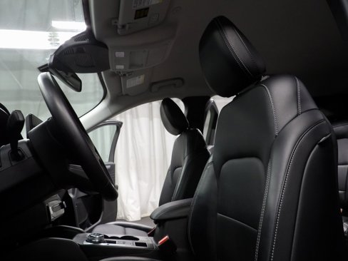 Used 2024 Ford Escape Platinum image 10