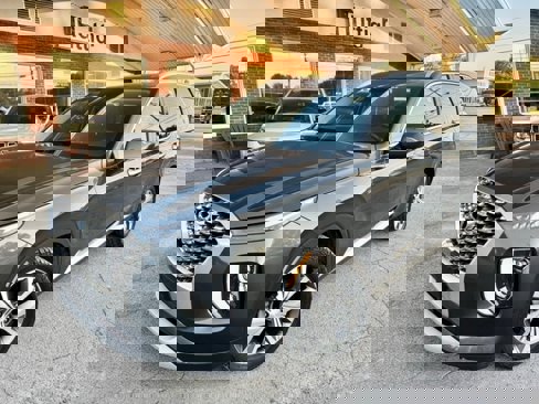 Used 2022 Hyundai Palisade Limited image 1