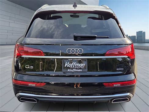 Certified 2023 Audi Q5 2.0T Premium Plus w/ Premium Plus Package image 5