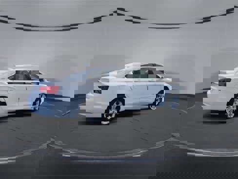 Used 2015 Chevrolet Impala LT image 8