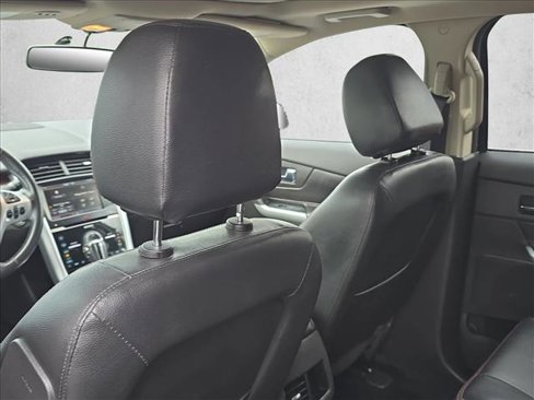 Used 2013 Ford Edge Limited image 16