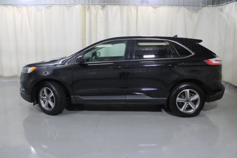 Certified 2023 Ford Edge SEL w/ Convenience Package image 2