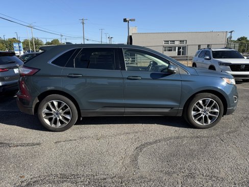 Used 2016 Ford Edge Titanium w/ Equipment Group 301A image 5