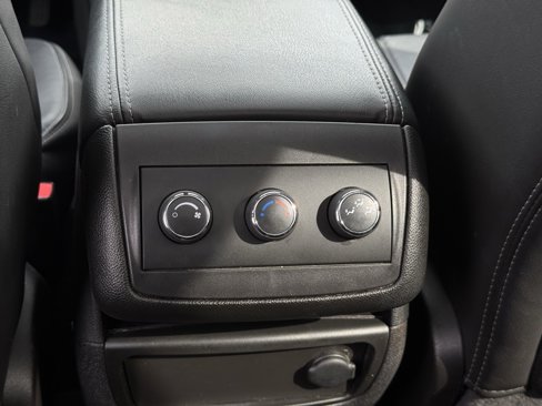 Used 2017 Buick Enclave Leather image 8