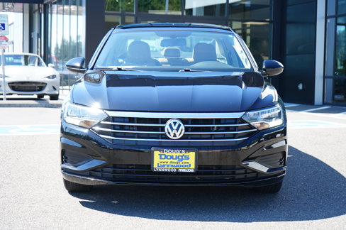 Used 2024 Volkswagen Jetta SEL image 11