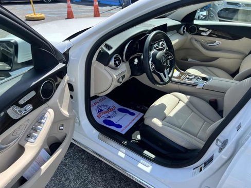 Used 2020 Mercedes-Benz C 300 Sedan image 10