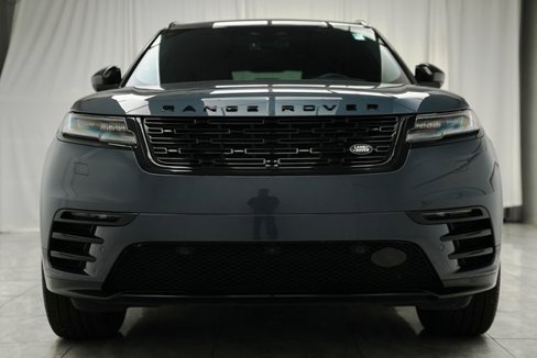 Used 2025 Land Rover Range Rover Velar Dynamic SE image 3