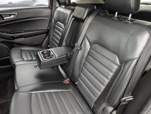 Used 2017 Ford Edge SEL w/ Equipment Group 201A image 8