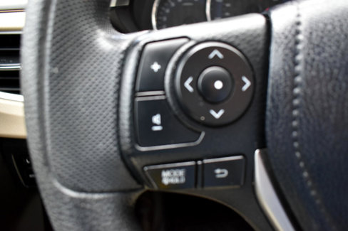 Used 2015 Toyota Corolla LE image 15
