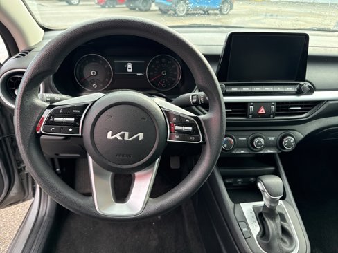 Used 2024 Kia Forte LXS image 14