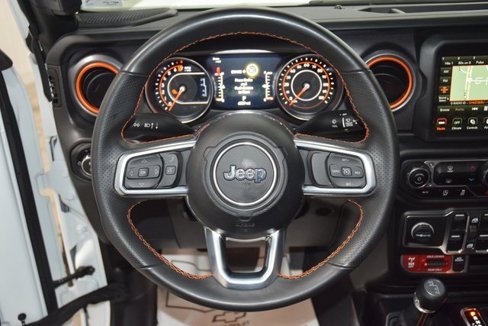 Used 2023 Jeep Gladiator Mojave w/ LED Lighting Group image 33